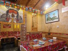 -闯关东东北农家菜(崂山石老人店)