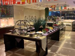自助取餐区-天伦松鹤大饭店·欣妮咖啡