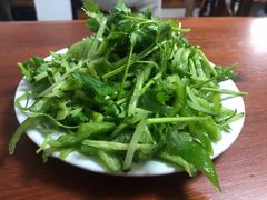 老虎菜-宝瑞门钉肉饼店