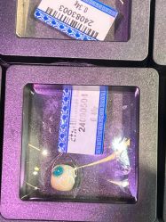 -灵彩珠宝(朗香街店)