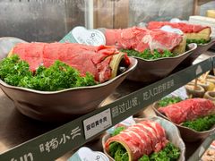 -楠小云·云南鲜菌·鲜牛自助火锅(九眼桥店)