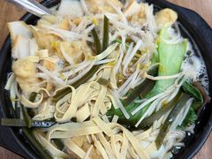 -天瑞福云南过桥米线(十里河店)