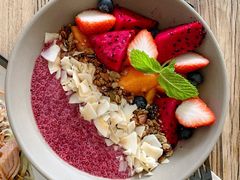 水果奇亚籽布丁碗-O'mills Sourdough Bakery&Bistro(永嘉路店)