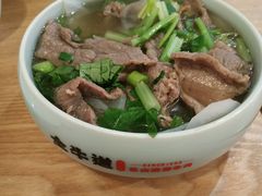 -全牛道·川小馆乐山跷脚牛肉(国金中心店)