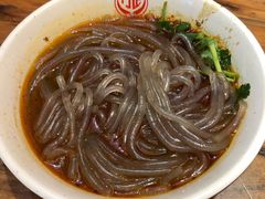 -万记麻辣烫国展总店