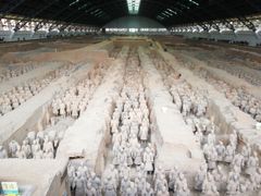 -秦始皇兵马俑博物馆-停车场