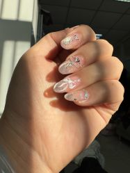 -Pink You美甲洗眉纹绣定制中心