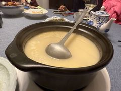 鱼汤海味煲淋山芋奶-白家餐厅(徐家汇店)