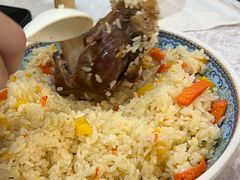 -汗腾格里·风味餐厅(新疆驻京办店)