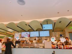 -奈雪的茶(亨特国际广场店)