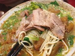 -金杨拉面王小吃面馆·牛三宝面·红烧牛肉粉