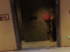 -星河湾温泉洗浴酒店