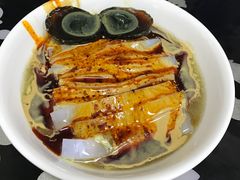 -何老二卤汁凉粉