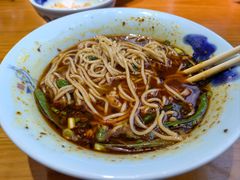 -兵哥豌豆面(雅颂居店)