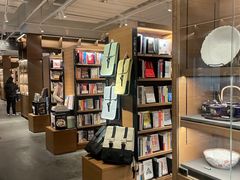 -茑屋书店(天目里店)