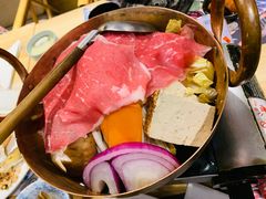 -鲔吞·和牛寿喜烧(闵行区绿瘦酒店)