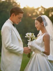 -拾年·定制婚纱摄影