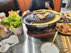 -胡悦里韩式烤肉(芝罘万达广场店)