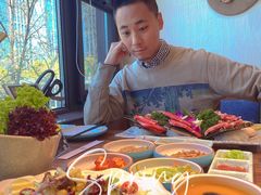 -明洞阿姨·韩式酱蟹烤肉·创意料理(三元桥店)