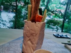-穹六人间 people 6(岳阳路店)