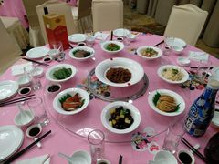 -山明水秀大饭店