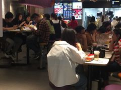 大堂-麦当劳(世纪汇广场店)