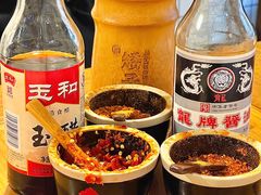 -矮子粉店1985·长沙米粉(湘春路店)