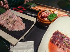 -山川小町·极番烧肉(新地假日广场店)