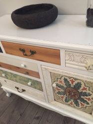 -一个差评成就的纹眉店