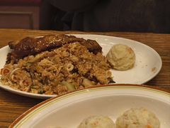 -玛格萝妮比萨屋(四平店)