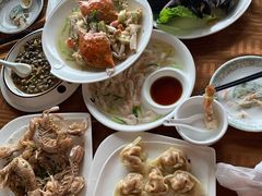 -天桥饭店·特色海鲜(金山嘴渔村店)