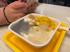 -满记甜品(优客百盛店)