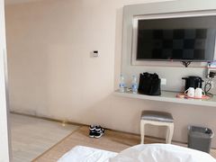 -Zsmart智尚酒店(上海北外滩四川北路东宝兴路地铁站店)