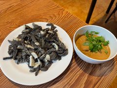-清真吴记门钉肉饼·喜多利