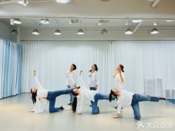 -深舞形体民族舞蹈工作室
