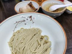 秃黄油-裕兴记•蟹黄面馆(人民广场店)