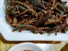 炸蚂蚱-瑞丽活螃蟹(芒市店)