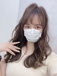 -洛施奇烫发染发沙龙
