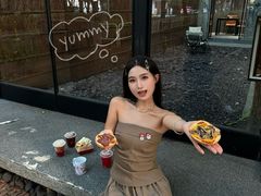 -Tims天好咖啡·贝果(华侨城步行街店)