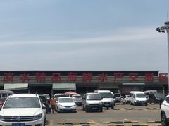 -七宝蔬菜农副产品综合交易市场-停车场