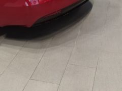 -TESLA 特斯拉(上海太古汇体验店)