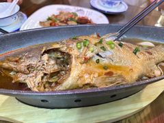 -缘来聚·徽菜名店(黄山宏村店)