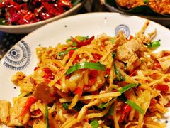 -蜗牛小馆醉乡民谣云南菜(惠新西里店)