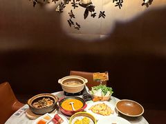 -蝴蝶里·粤菜·点心(滨江龙湖店)