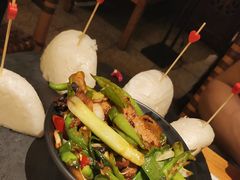御街窝窝头配小炒肉-绿茶餐厅(天津天河城店)