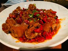 风味辣子猪手-望湘园·洞庭渔宴(浦江欢乐颂店)