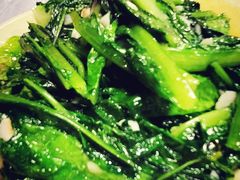-靓靓蒸虾(恩施新天地店)