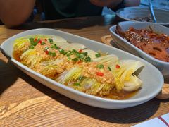 -蜜桃餐厅·伴山(湖滨商业街店)