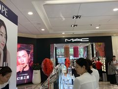 -杭州西湖银泰百货