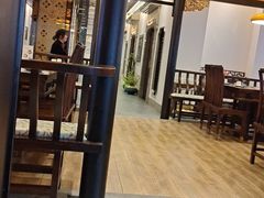 -小天鹅火锅·一线江景洪鼎旗舰店(洪崖洞店)